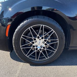 صورة مصغرة 17 لـ 2017 Chrysler 300 LIMITED