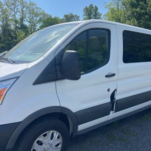 FORD TRANSIT 350 XLT - 2