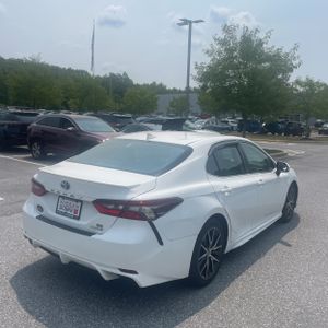 2022 Toyota CAMRY HYBRID SE 照片 8