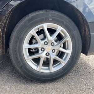 2023 Chevrolet EQUINOX LT — миниатюра 18