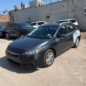 SUBARU IMPREZA PREMIUM - 1