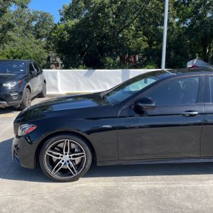 2019 Mercedes-BENZ E-CLASS AMG 照片 2