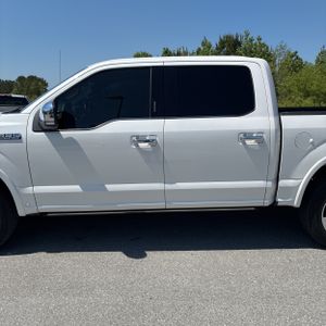 FORD F-150 PLATINUM - 4
