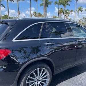 2019 Mercedes-BENZ GLC — фото 9