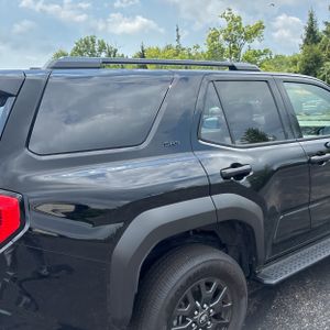 2025 Toyota 4RUNNER SR5 — фото 9