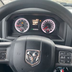 2015 RAM 1500 EXPRESS — миниатюра 36
