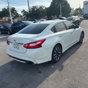 2016 Nissan ALTIMA 2.5 SV — фото 8