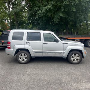 صورة 10 لـ 2011 JEEP LIBERTY SPORT