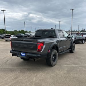 FORD F-150 RAPTOR - 8