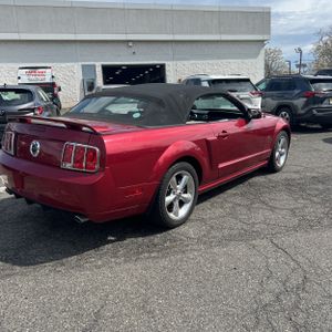 FORD MUSTANG GT PREMIUM - 8