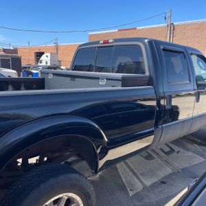 FORD F-350 SUPER DUTY LARIAT - 9