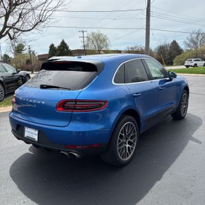 PORSCHE MACAN S - 8