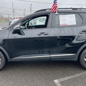 KIA SPORTAGE X-LINE - 4