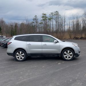 CHEVROLET TRAVERSE LT - 10