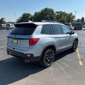 صورة 8 لـ 2022 Honda PASSPORT ELITE