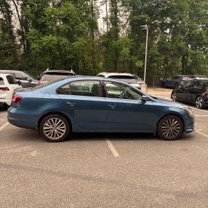 صورة 10 لـ 2016 Volkswagen JETTA 1.8T SEL