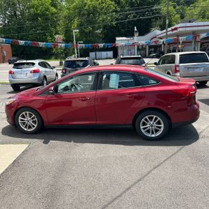 FORD FOCUS SE - 3