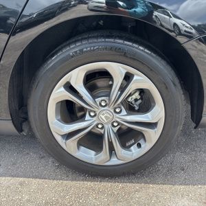 صورة مصغرة 18 لـ 2024 Honda ACCORD EX