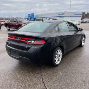 DODGE DART SXT - 7