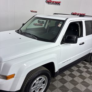 JEEP PATRIOT SPORT - 2