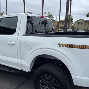 FORD F-150 TREMOR - 6