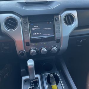 صورة مصغرة 37 لـ 2017 Toyota TUNDRA SR5
