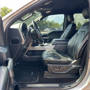 صورة مصغرة 32 لـ 2019 FORD F-150 PLATINUM