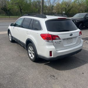 SUBARU OUTBACK PREMIUM - 5