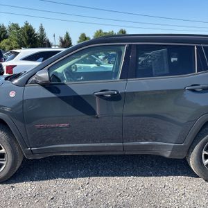 2017 JEEP COMPASS TRAILHAWK — фото 4