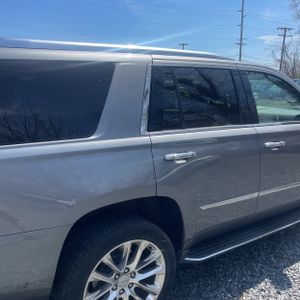 CADILLAC ESCALADE LUXURY - 9