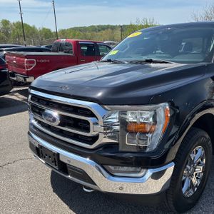 FORD F-150 XLT - 2