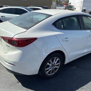 2016 Mazda MAZDA3 I SPORT photo 9