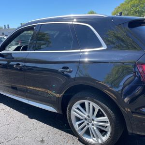 AUDI Q5 PREMIUM PLUS - 6