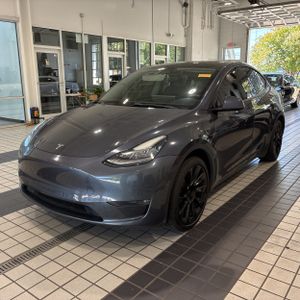 TESLA MODEL Y LONG RANGE - 1
