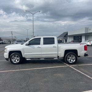 CHEVROLET SILVERADO 1500 LTZ Z71 - 3