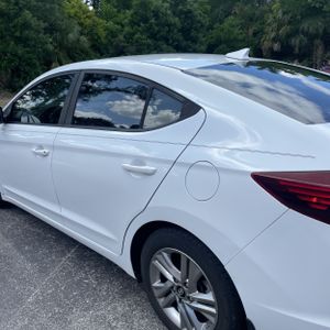 HYUNDAI ELANTRA SEL - 6