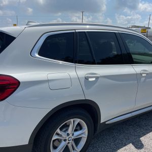 BMW X3 SDRIVE30I - 9