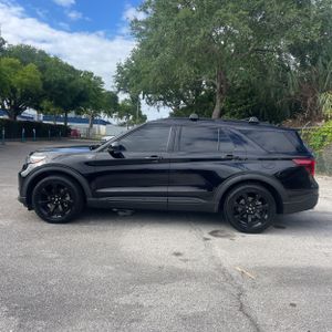 FORD EXPLORER ST-LINE - 3