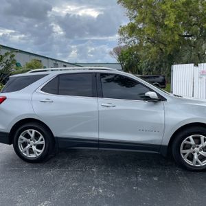CHEVROLET EQUINOX LT - 10