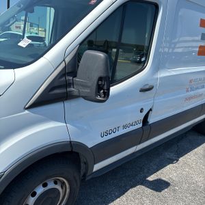 FORD TRANSIT 250 - 2
