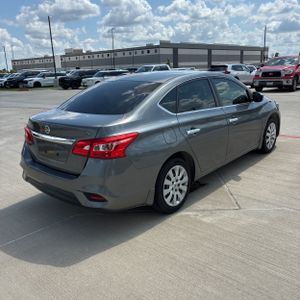 NISSAN SENTRA S - 8