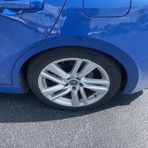 2022 Lexus IS 300 BASE — миниатюра 18