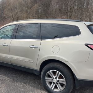 CHEVROLET TRAVERSE LT - 6