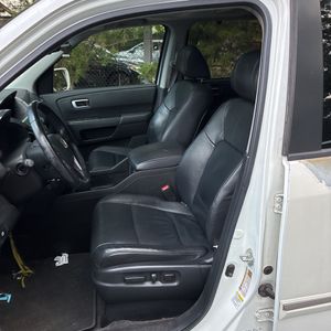 2011 Honda PILOT TOURING — миниатюра 32