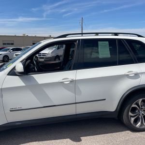 صورة 4 لـ 2013 BMW X5 XDRIVE50I