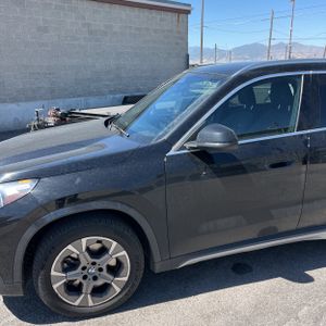 2025 BMW X1 XDRIVE28I — фото 2
