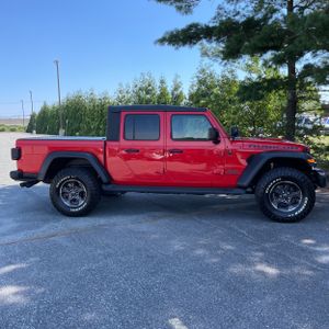 صورة 10 لـ 2020 JEEP GLADIATOR RUBICON