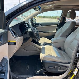 صورة 32 لـ 2016 Hyundai TUCSON LIMITED