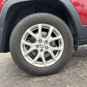 2016 JEEP CHEROKEE LATITUDE — миниатюра 19