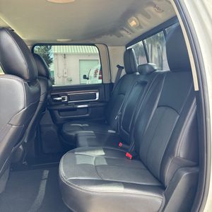 2018 RAM 3500 LARAMIE photo 38